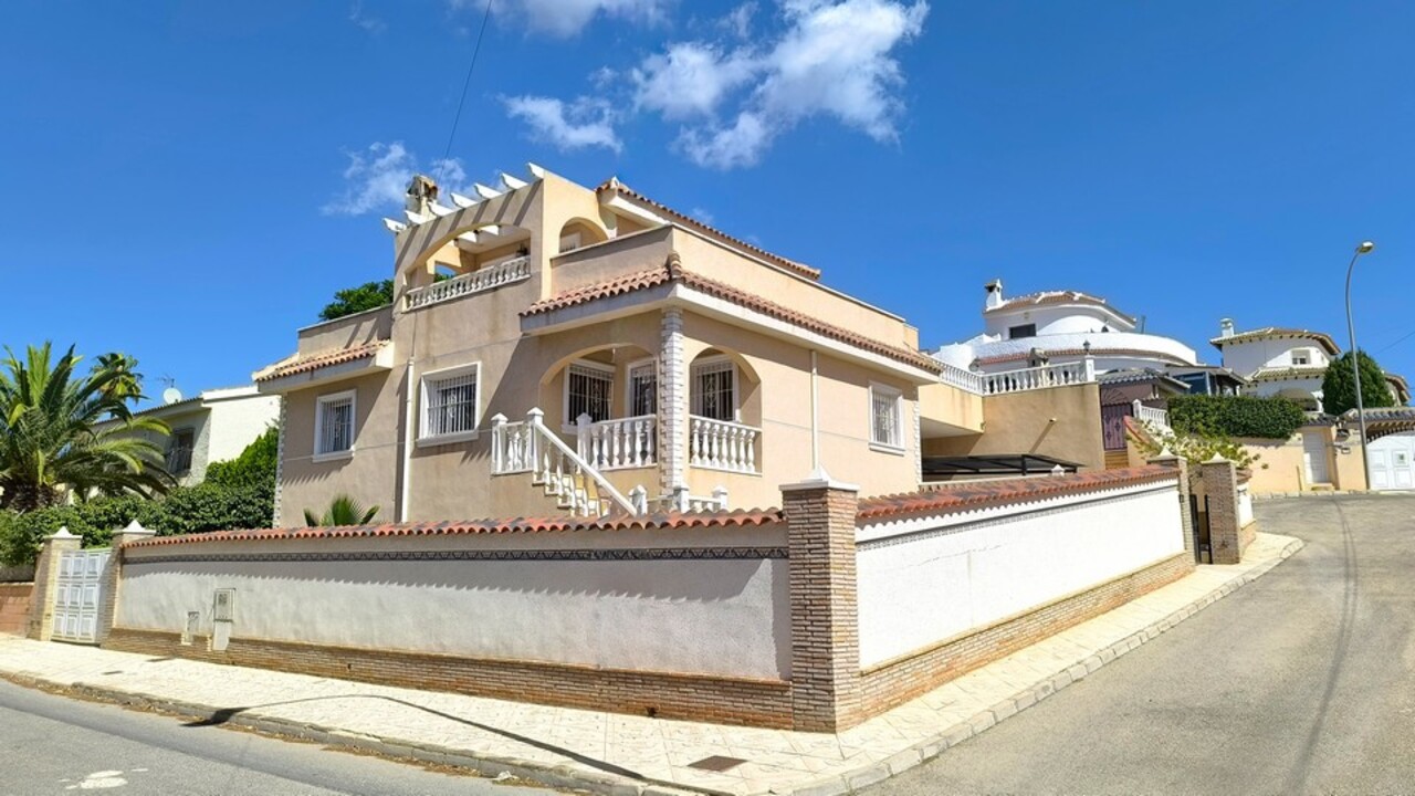 Villa, Ciudad Quesada