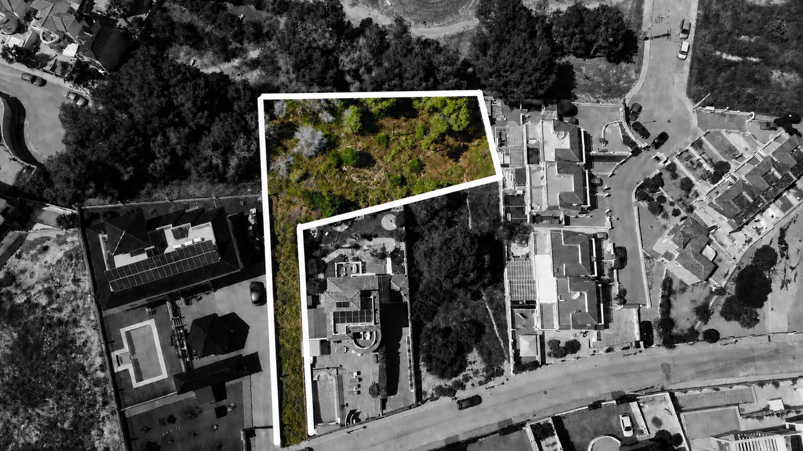 Plot / Land, Orihuela