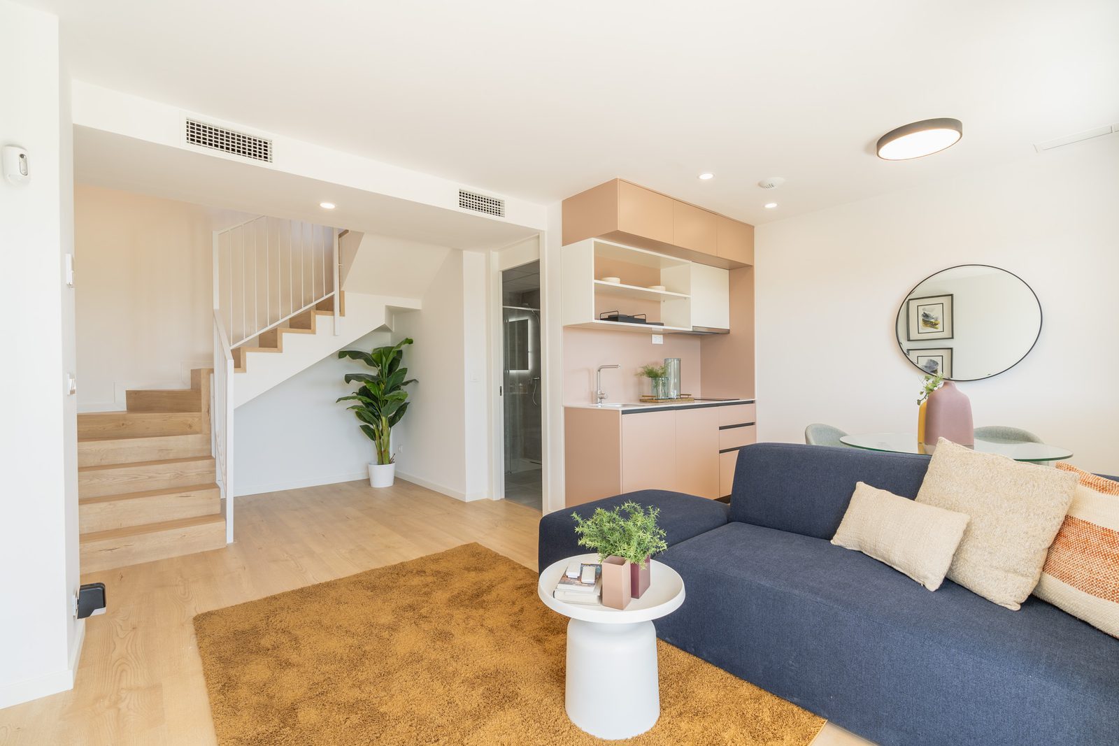 Townhouse, Montebello