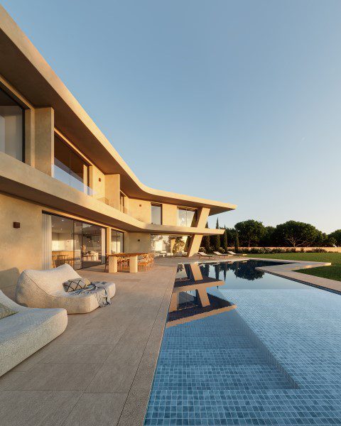 Villa, Monte Olimpo