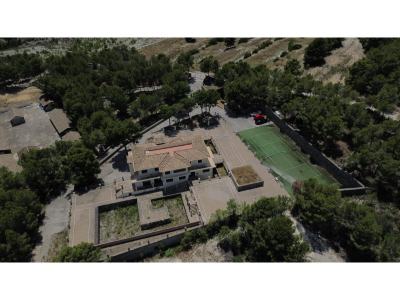 Villa, Polop