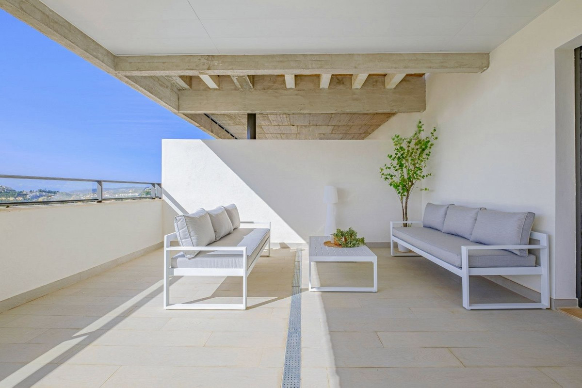 Apartment, Casares