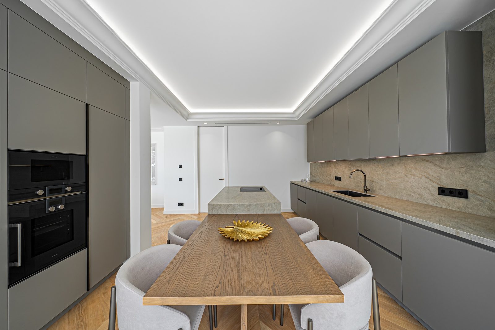 Villa, Marbella, Golden Mile