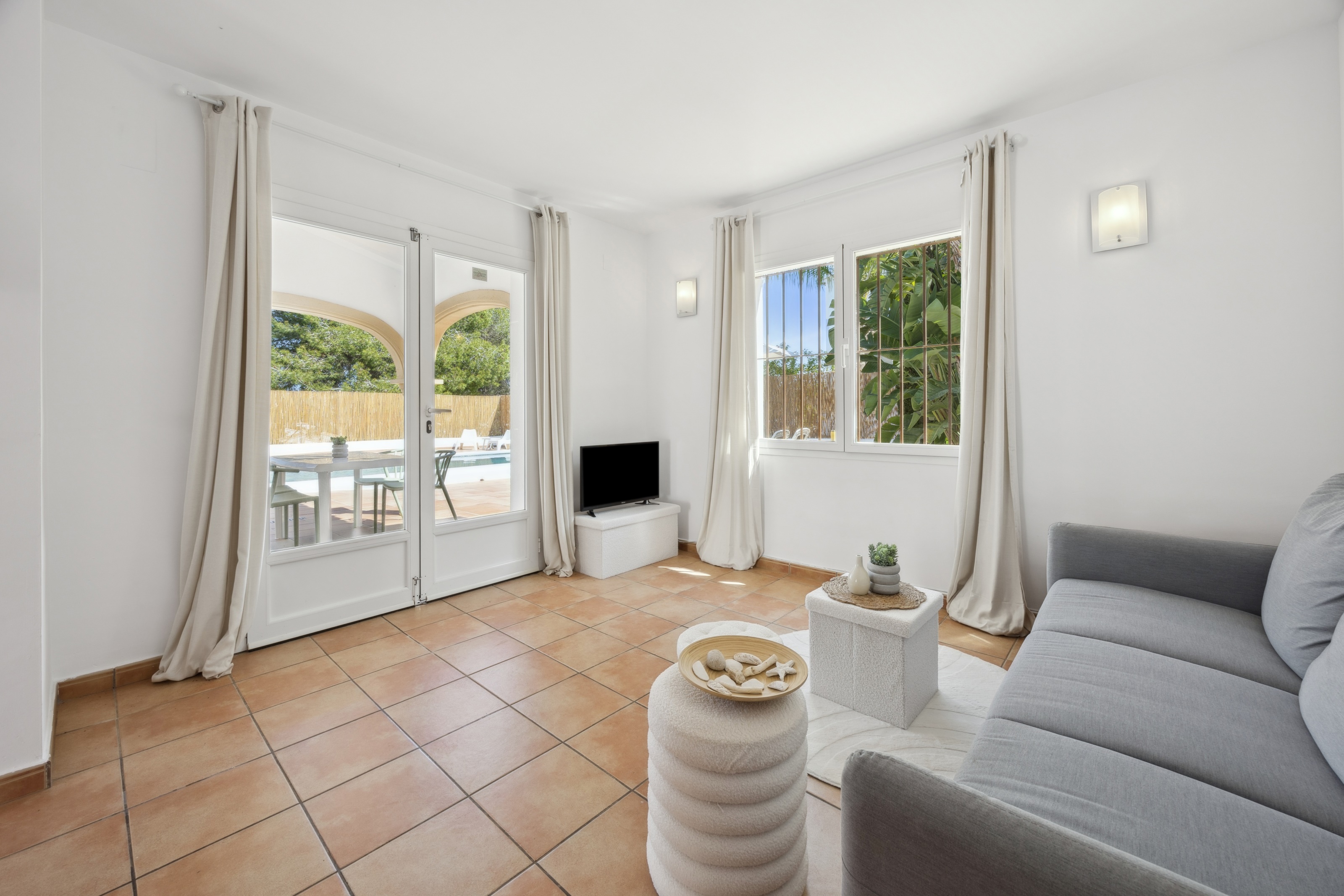Villa, La Granadella  - Costa Nova