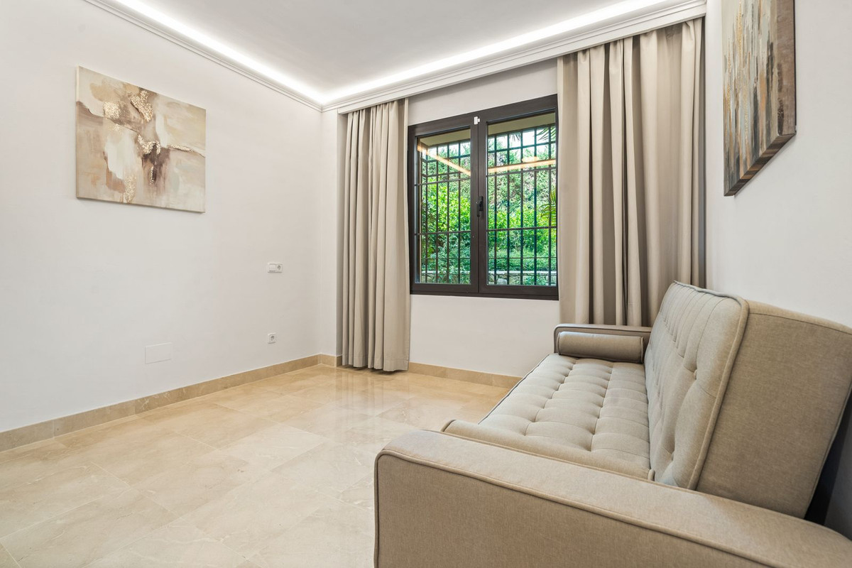 Apartment, Los Arqueros