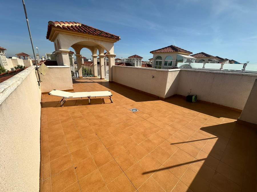 Villa, Lo Crispin