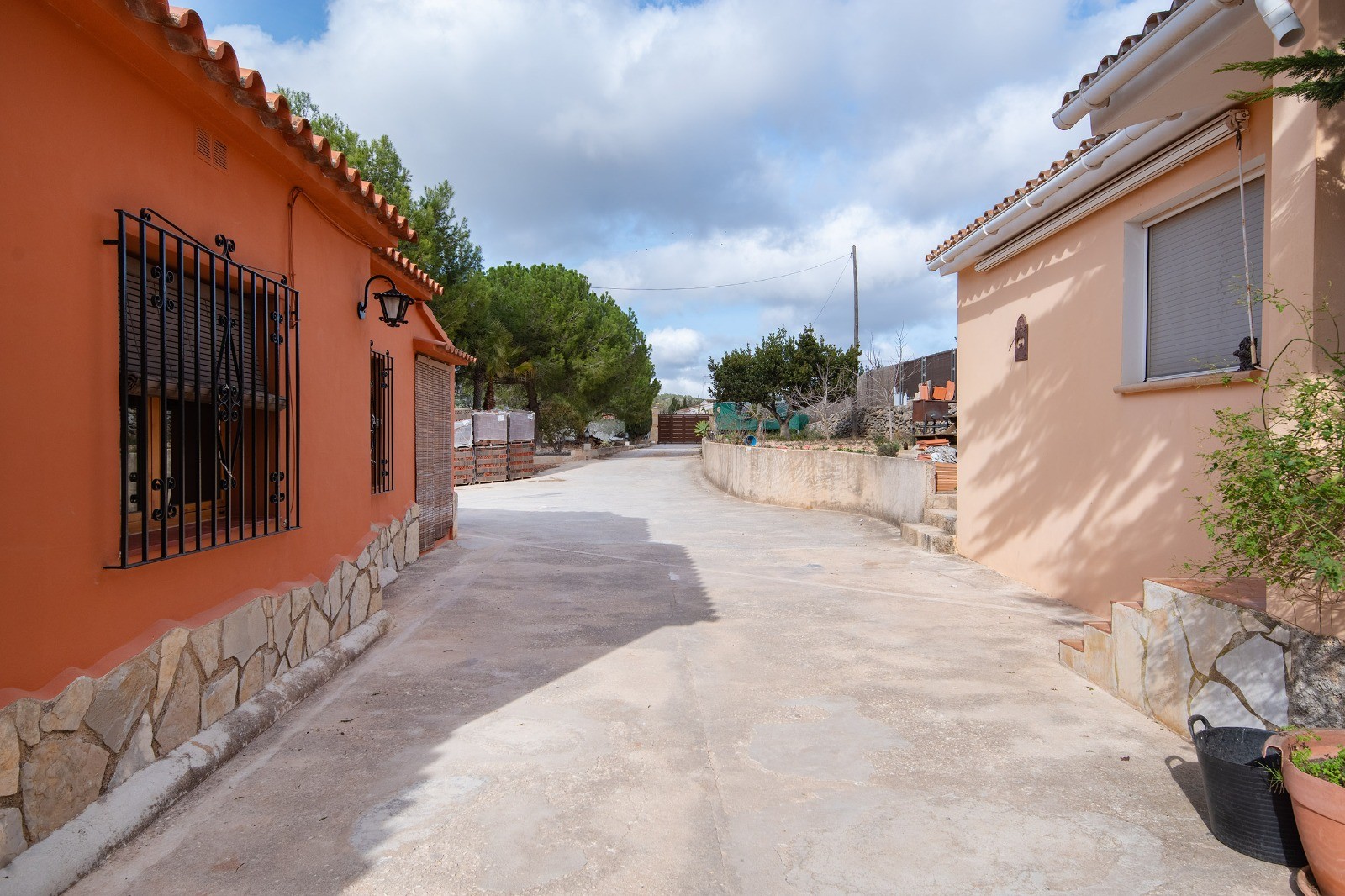 Country house, Partida Canor