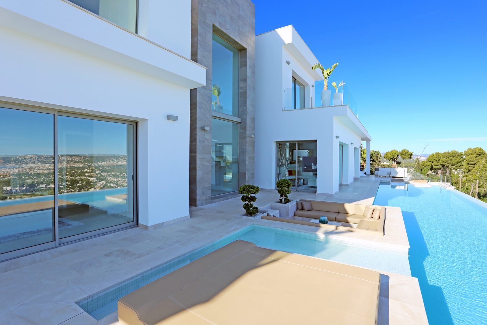 Villa, La Granadella | Costa Nova