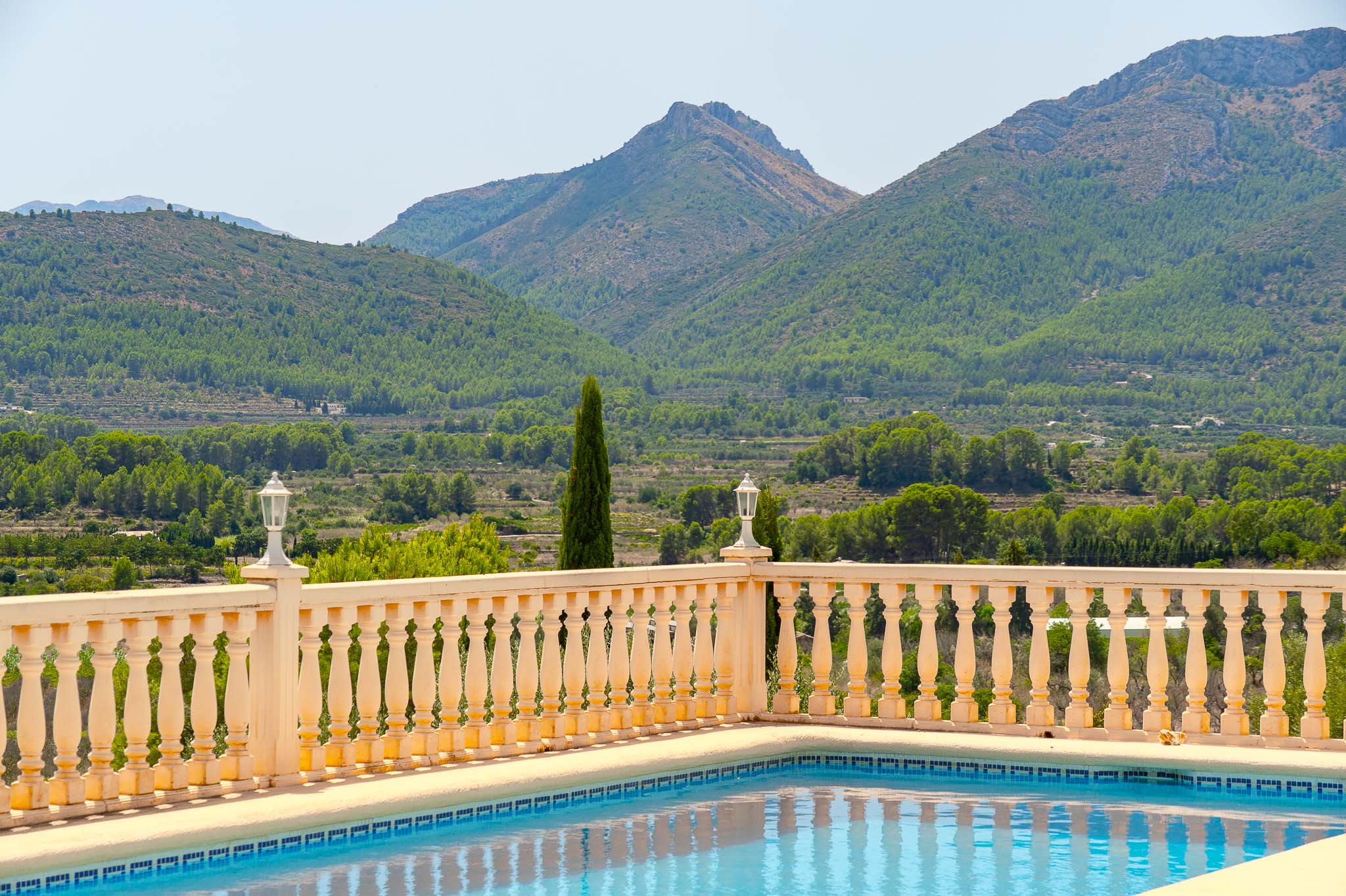 Villa, Jalon