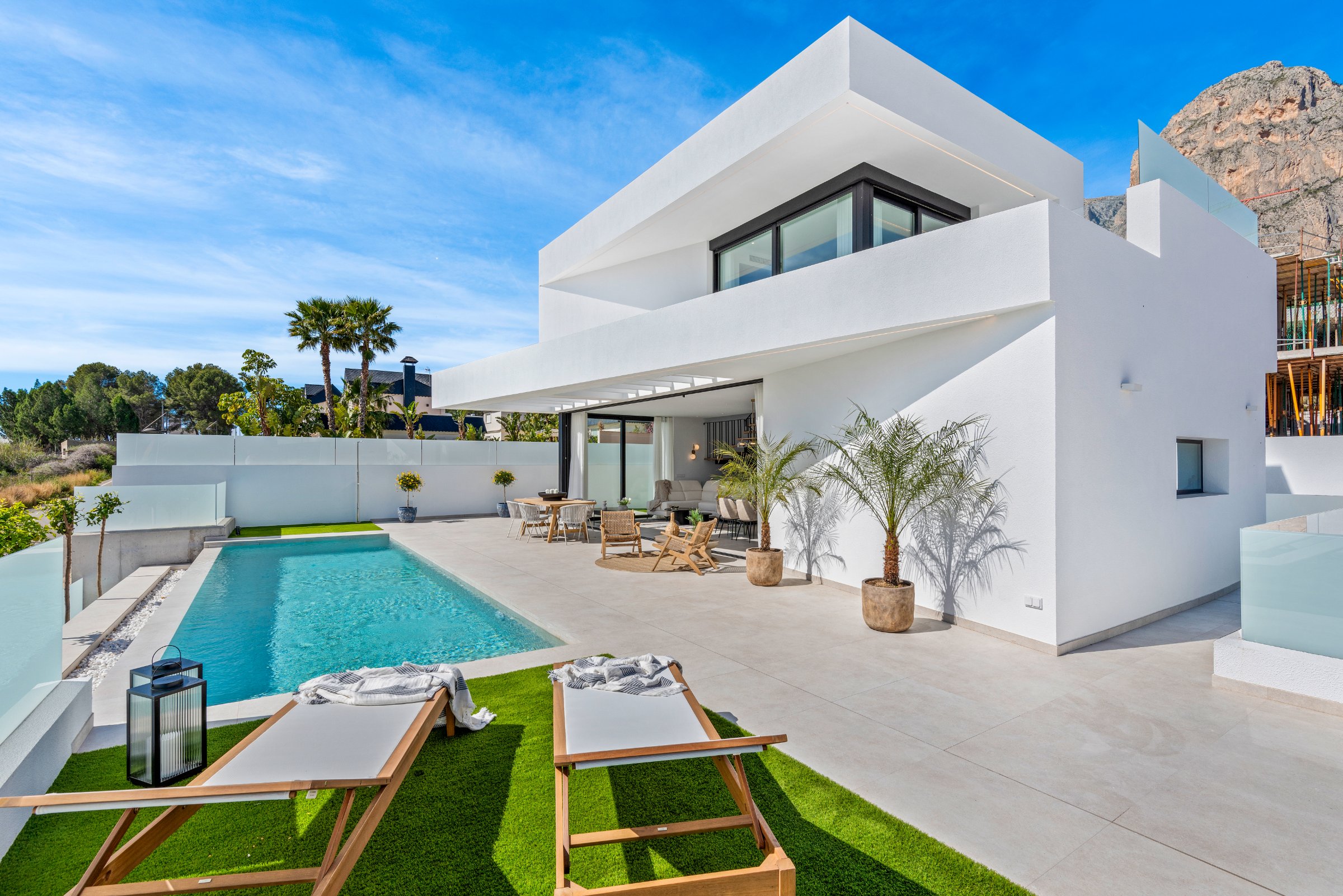 Villa, Polop