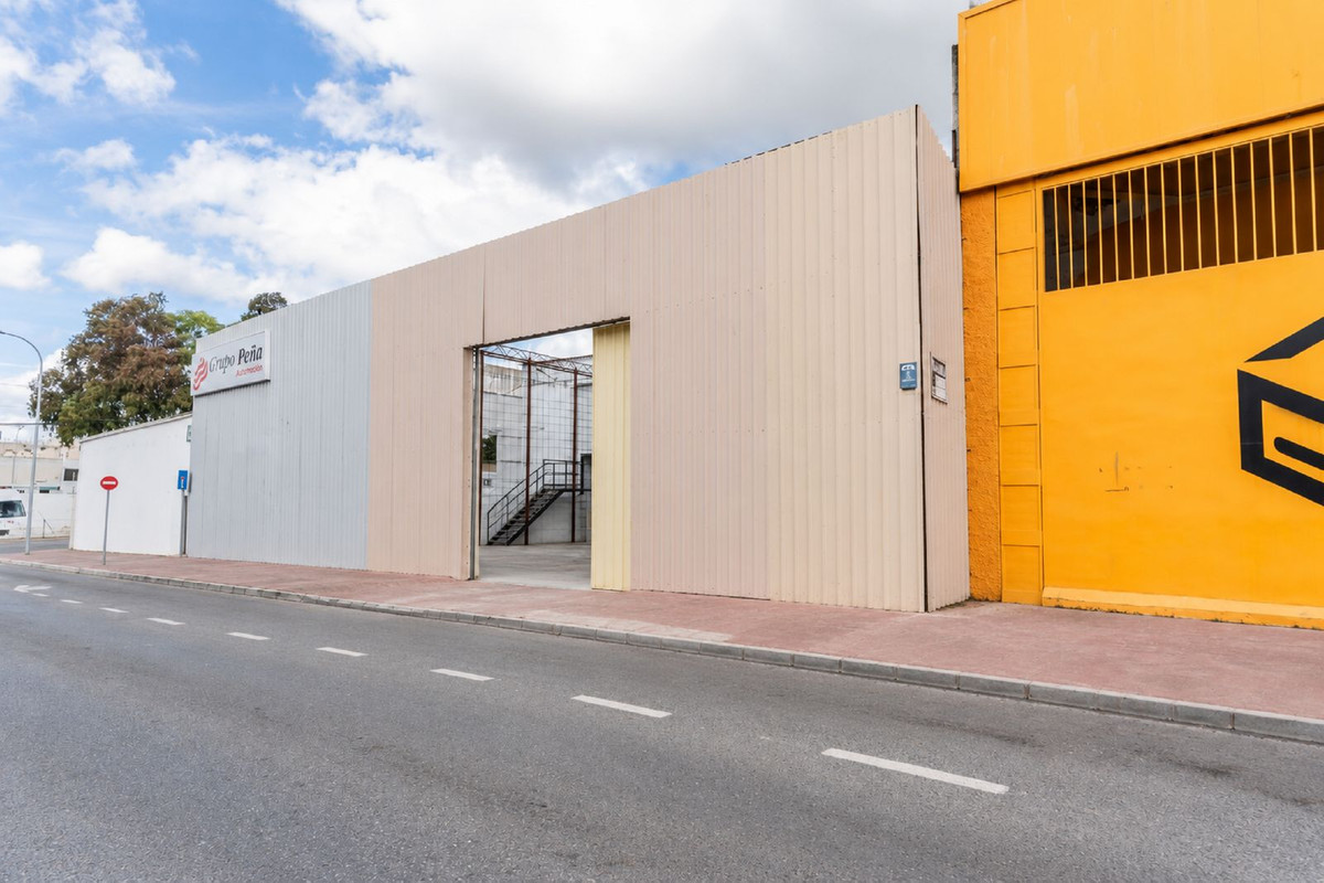 Commercial, Marbella