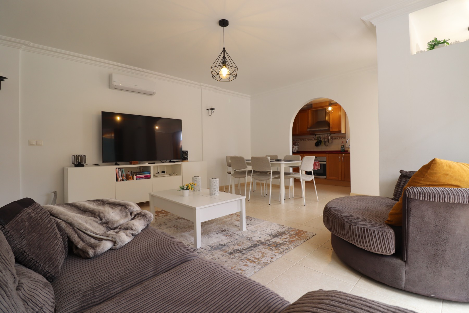 Villa, La Herrada