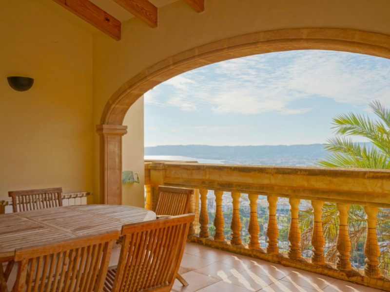 Villa, Puerto
