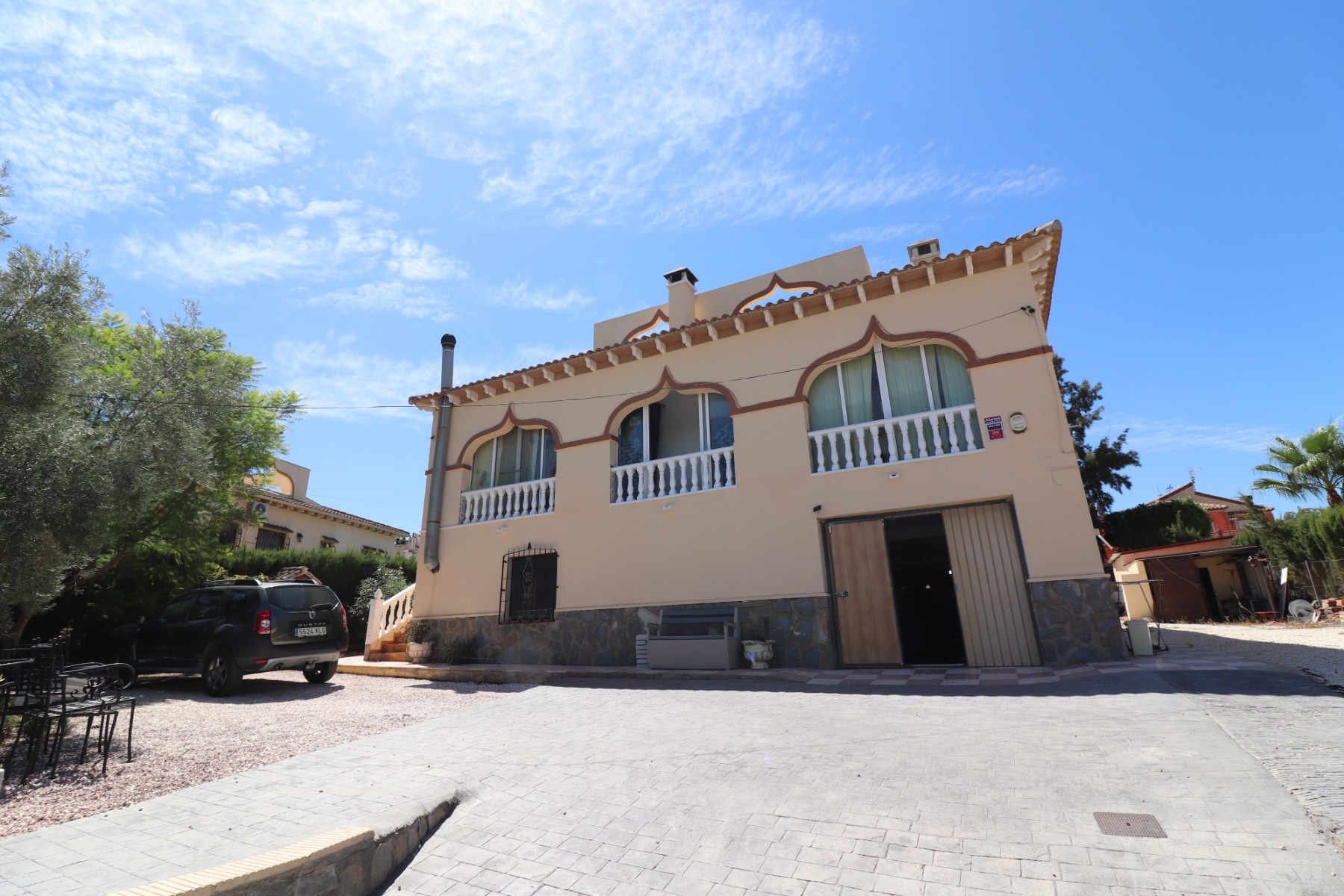 Villa, Lomas de La Juliana