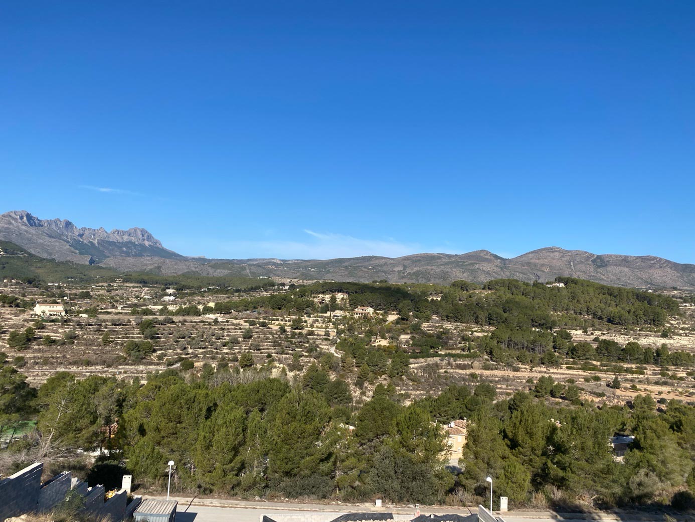 Villa, Empedrola