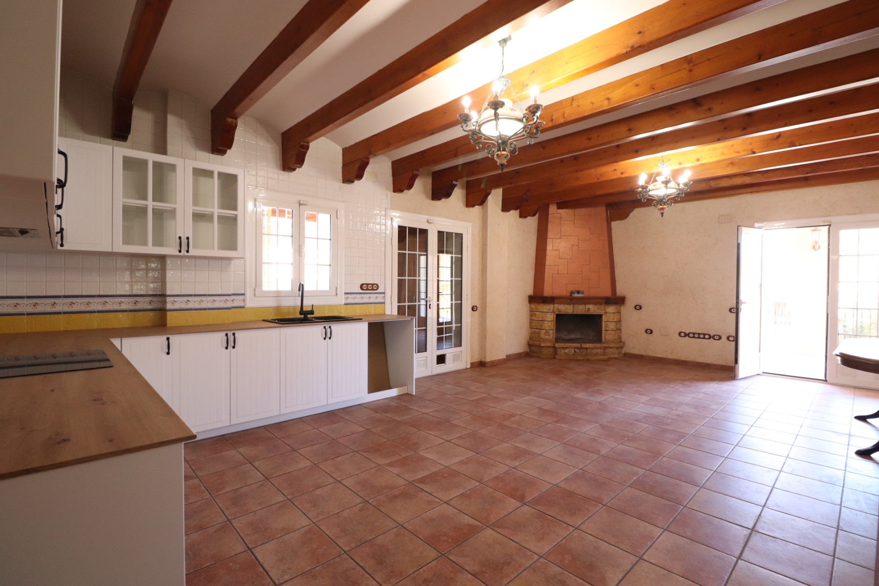 Villa, Los Palacios