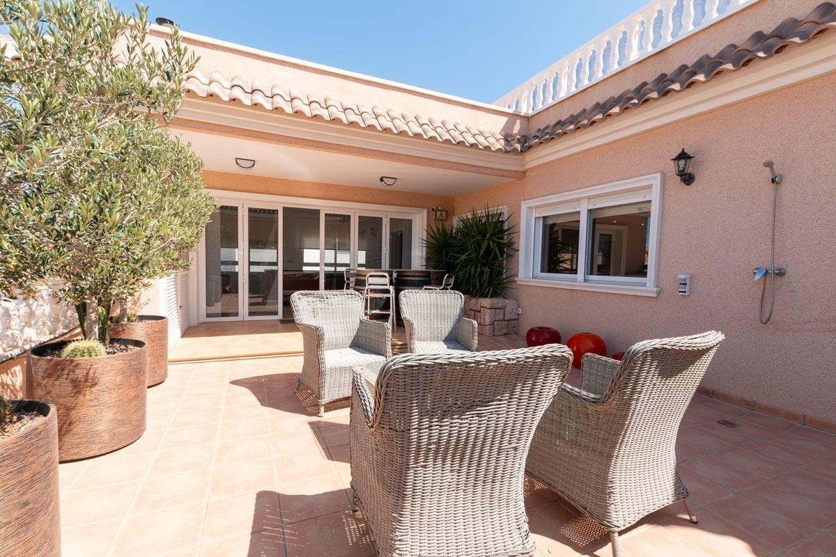 Apartment, Los Dolses
