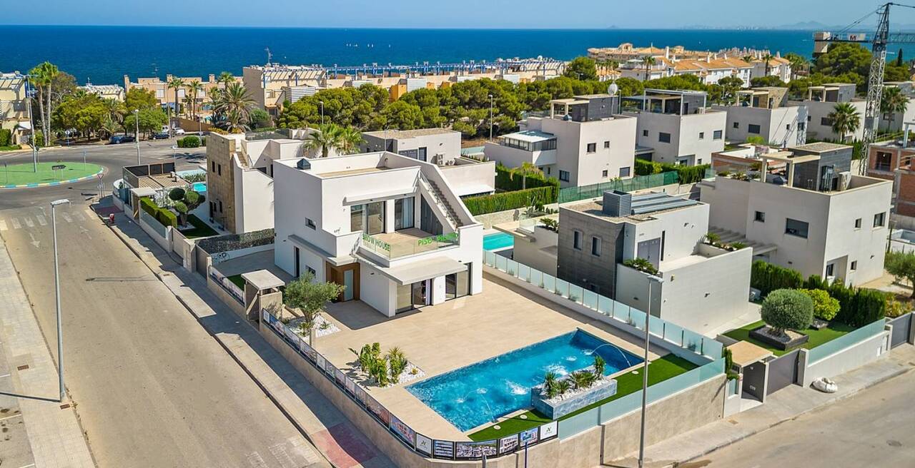 Villa, Campoamor