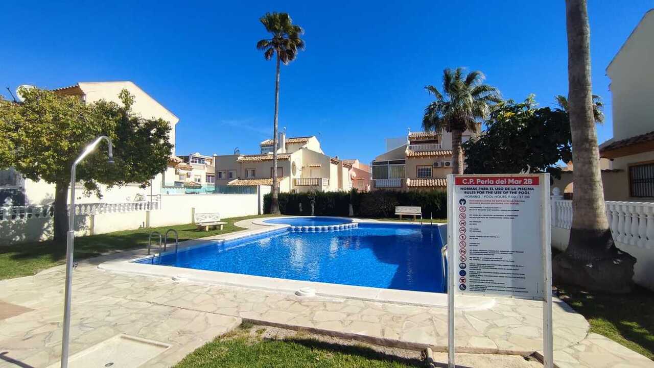 Villa, Play Flamenca