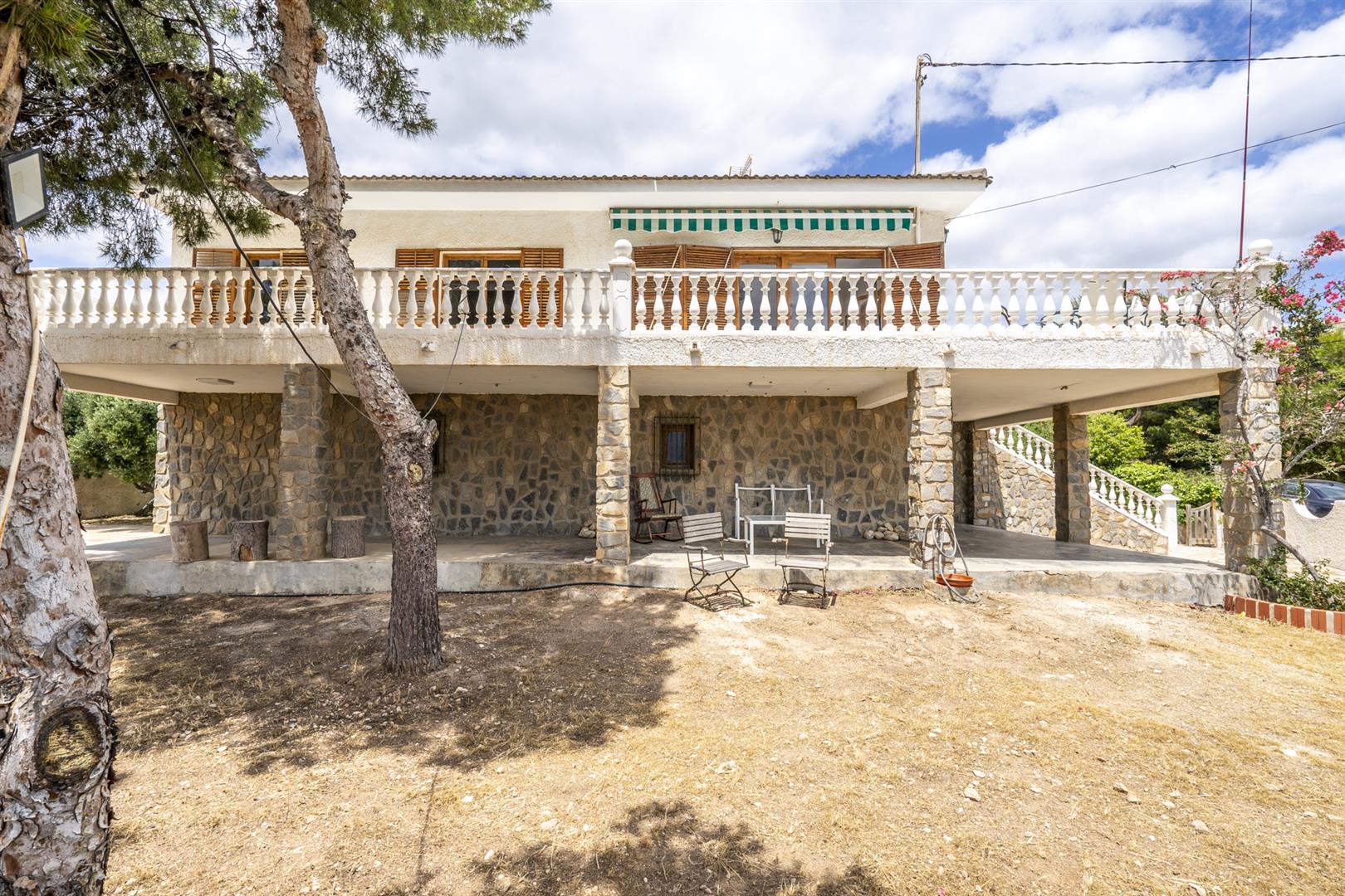 Villa, Isla Plana
