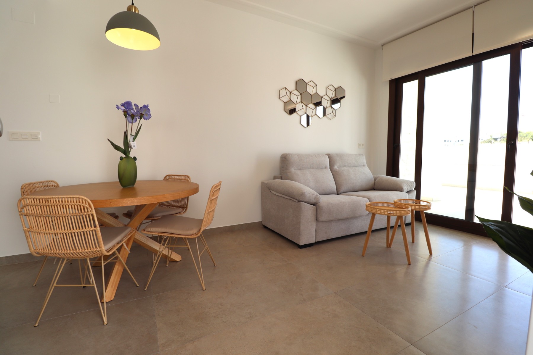 Apartment, Los Balcones