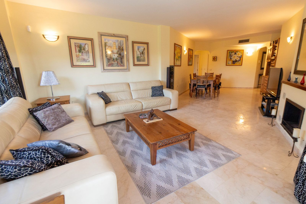 Apartment, Elviria