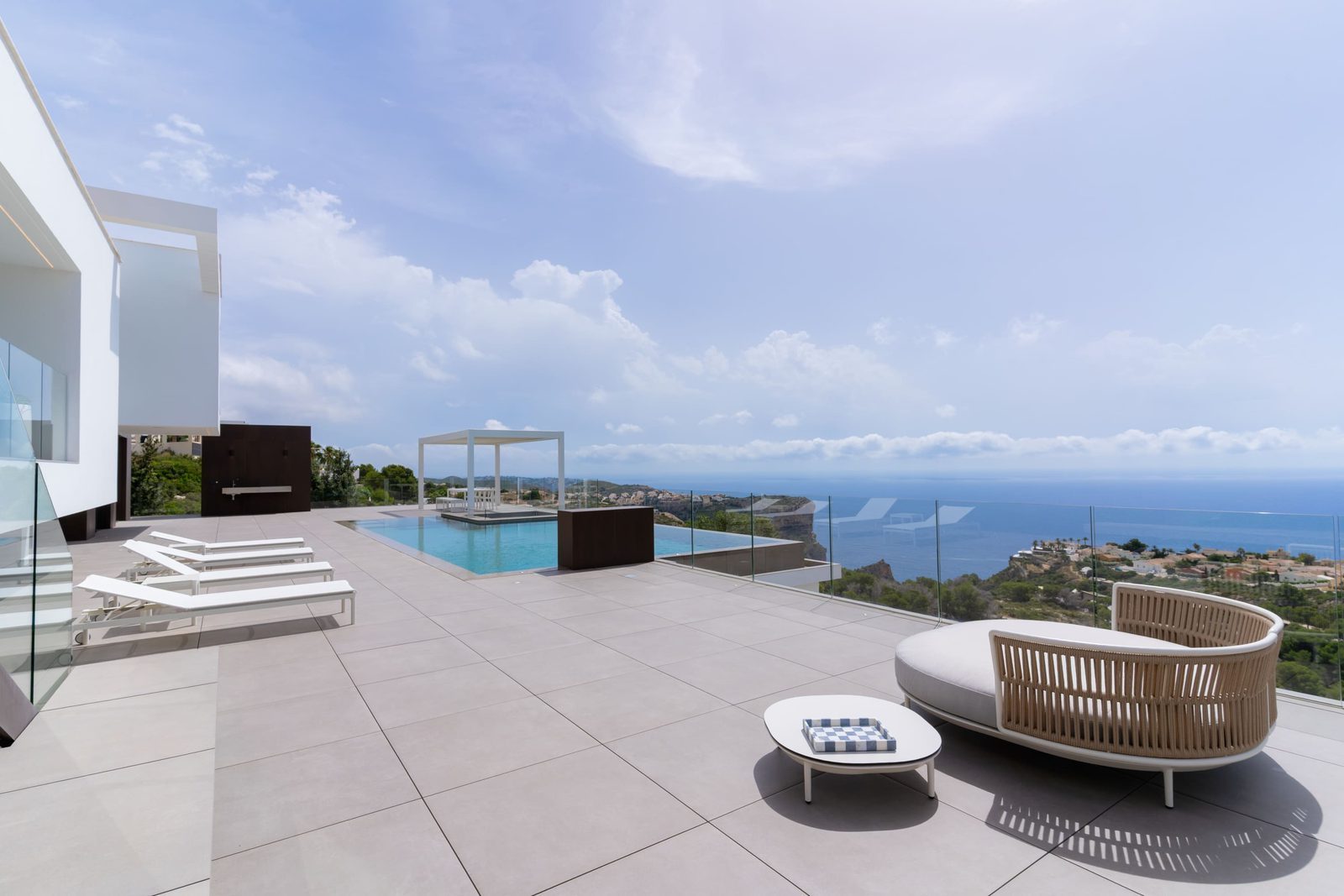 Villa, Cumbre del Sol