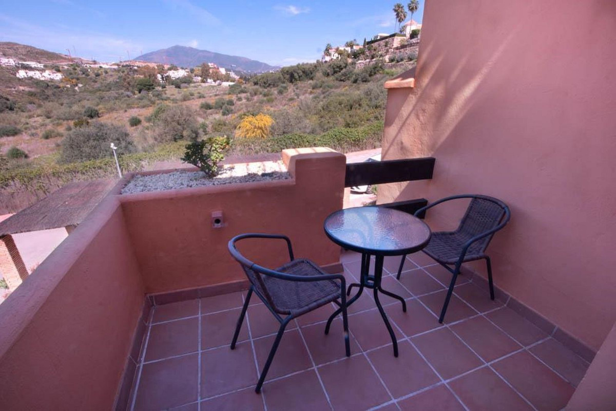 Townhouse, El Paraiso