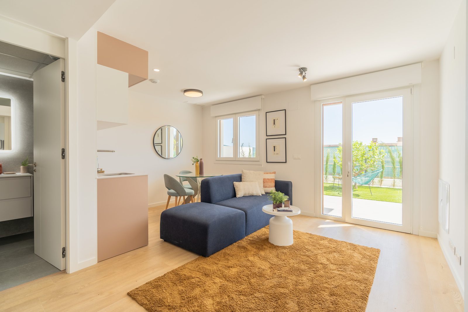 Townhouse, Montebello