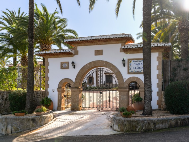Villa, Partides comunes - Adsubia