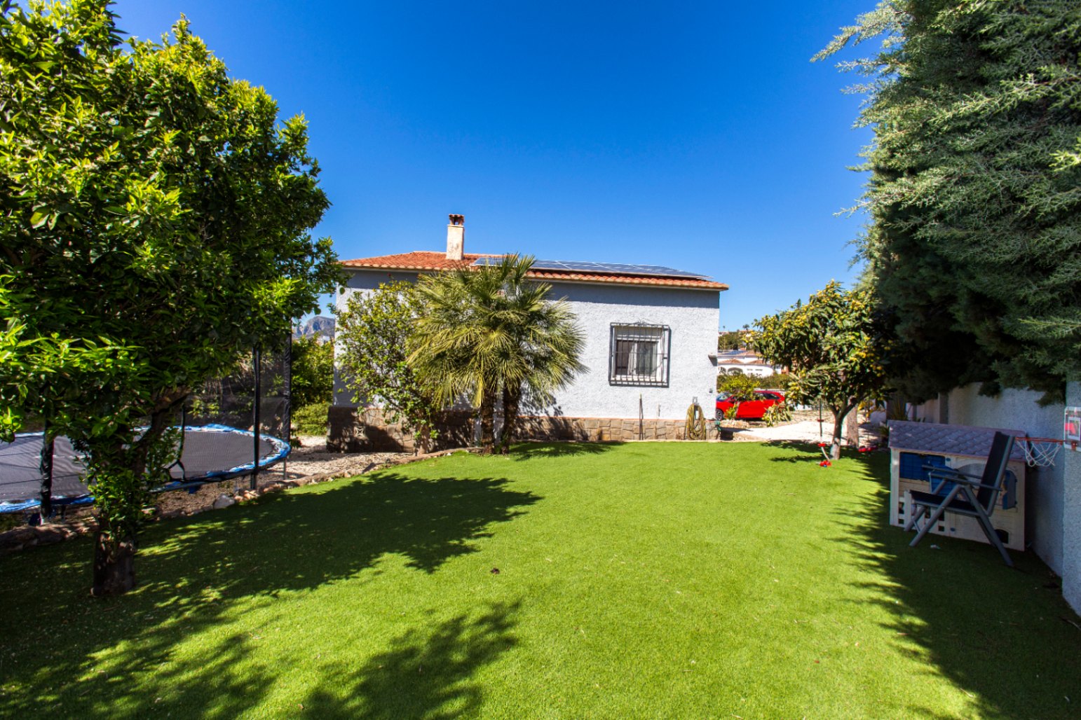 Villa, El Sol