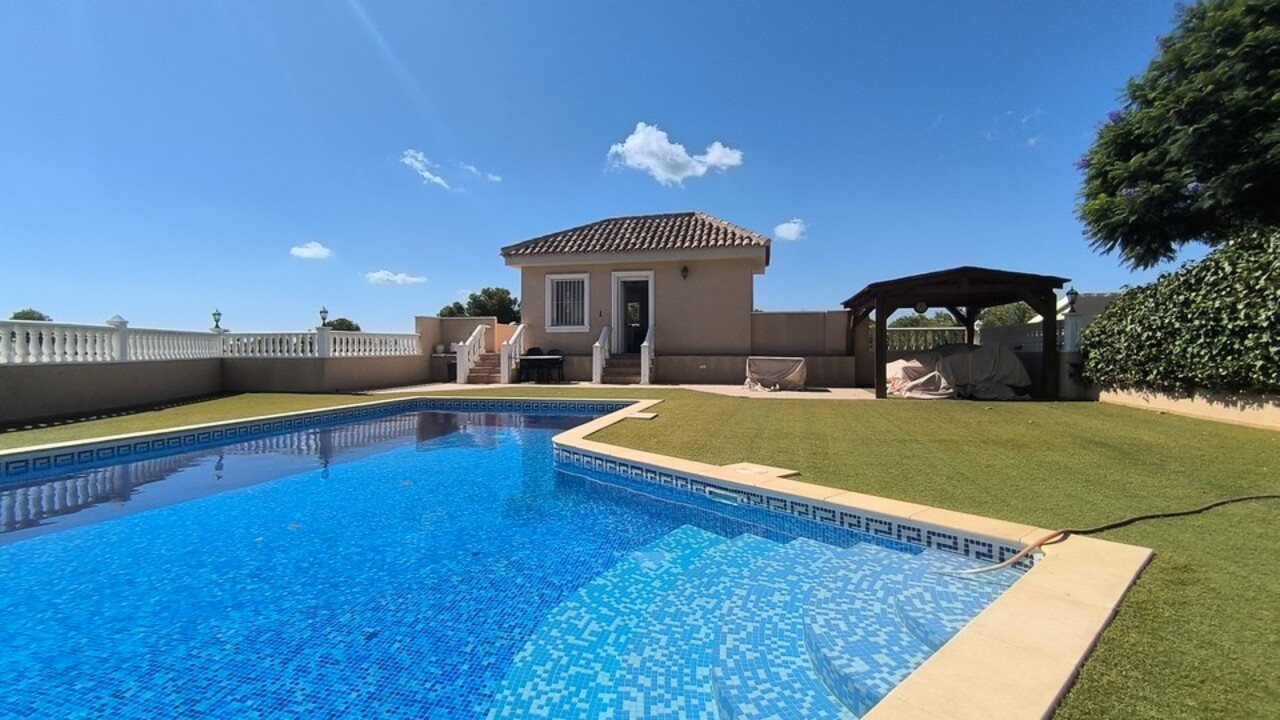 Villa, Ciudad Quesada