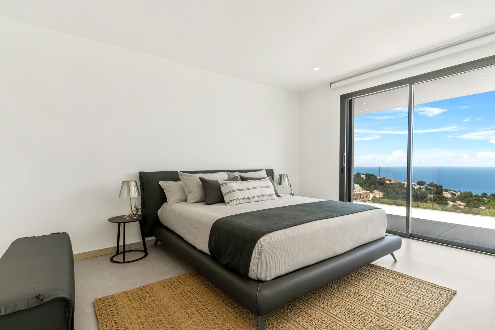 Villa, Seirre Altea