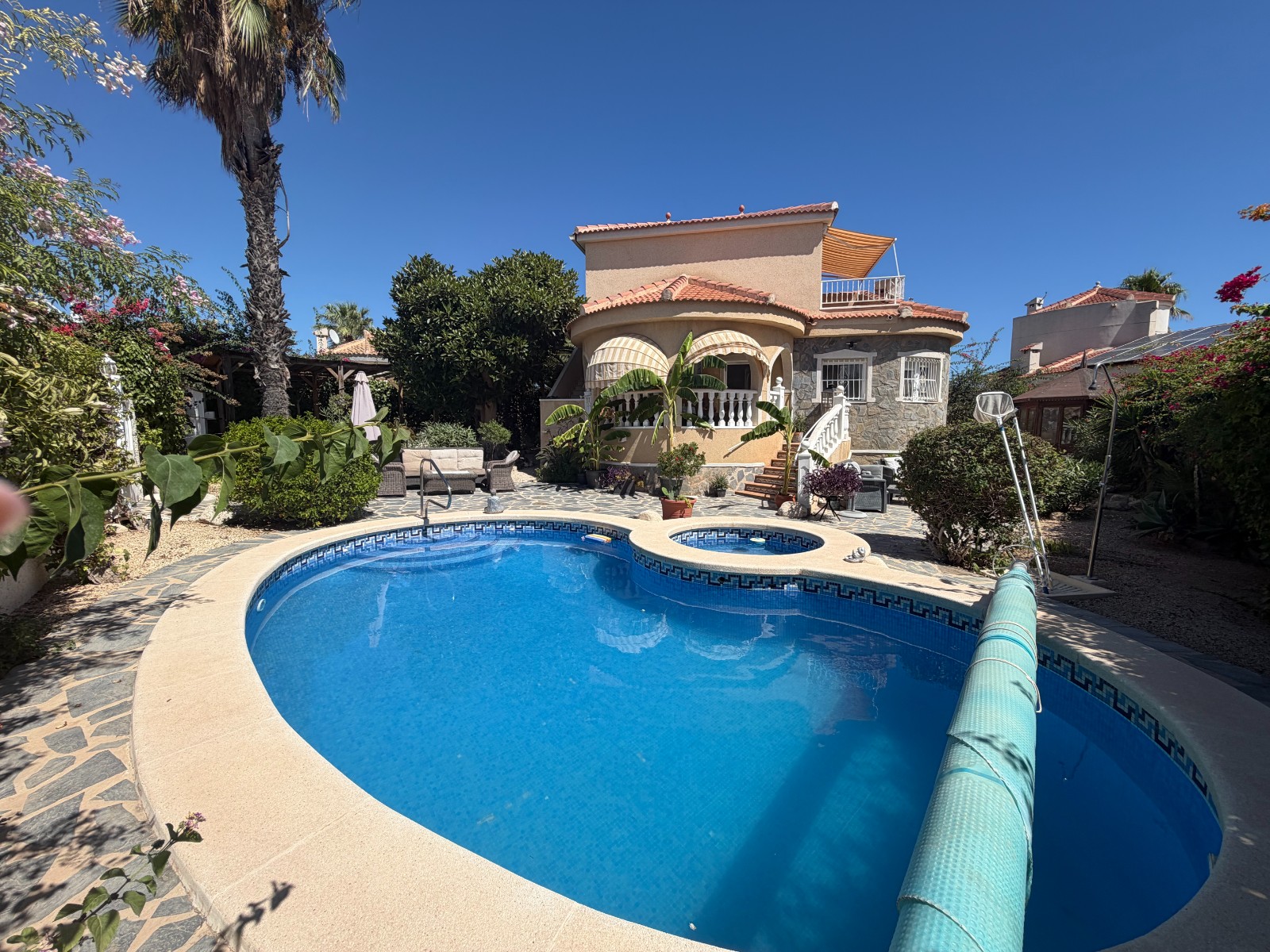 Villa, Lo Pepin