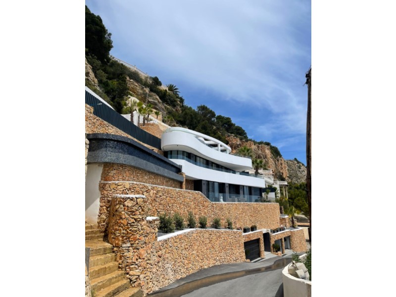 Villa, Puerto