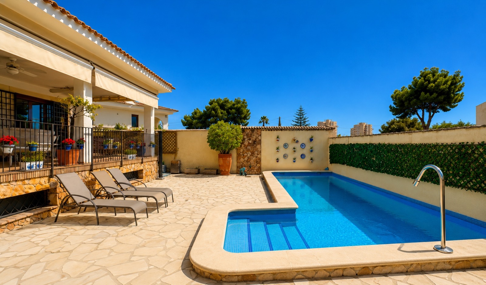Villa, Dehesa de Campoamor