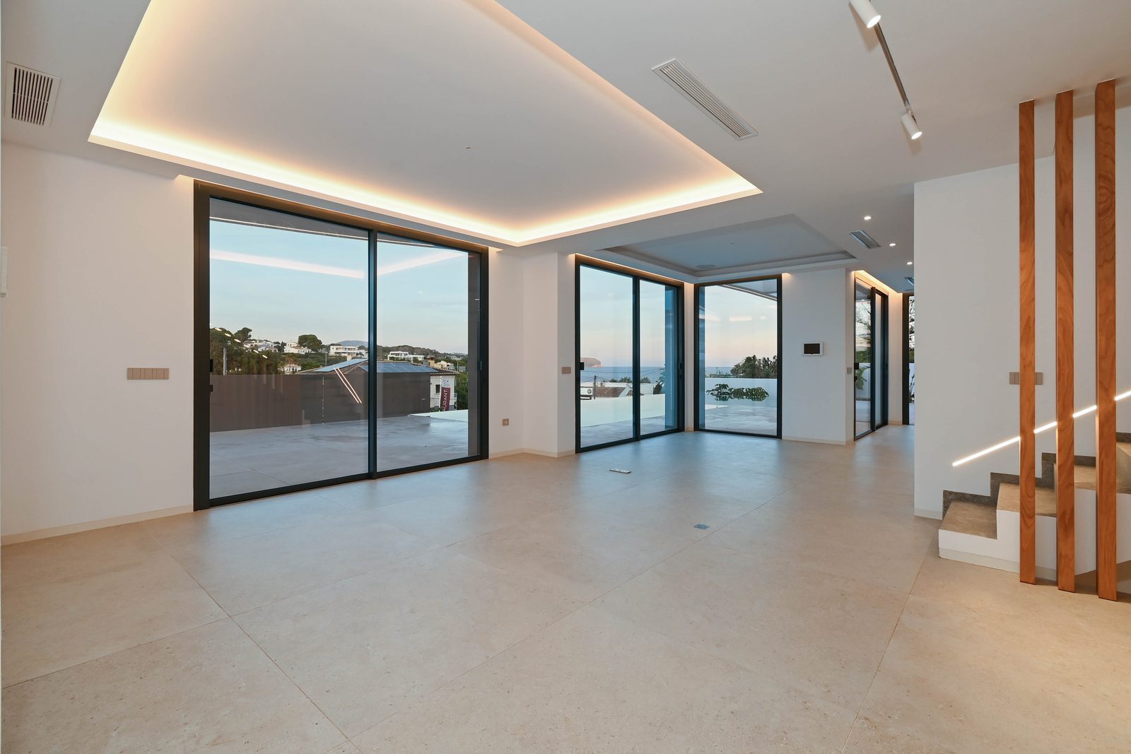 Villa, La Fustera