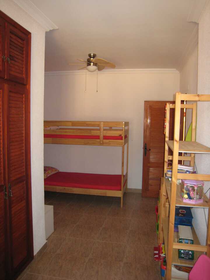 Villa, Campoamor