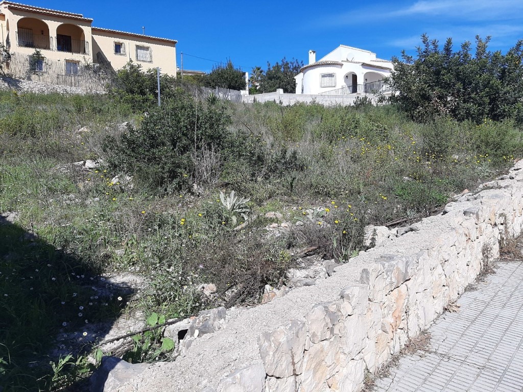 Villa, Alcalali
