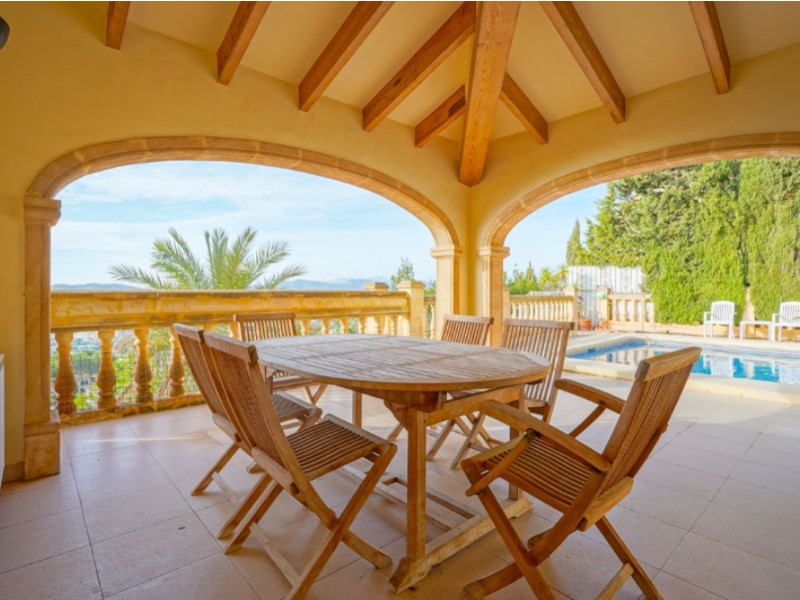 Villa, Puerto