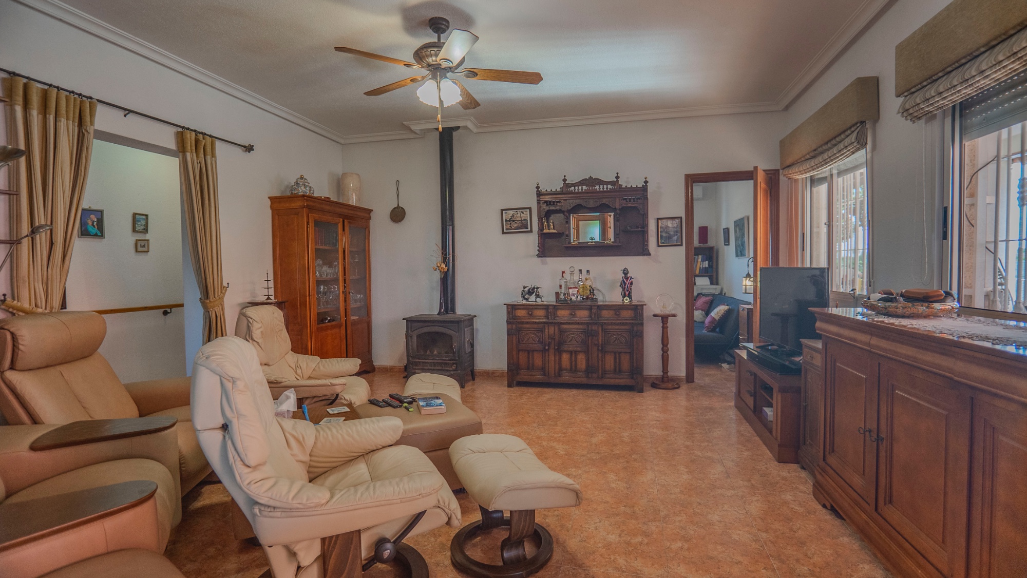 Country house, San Bartolome