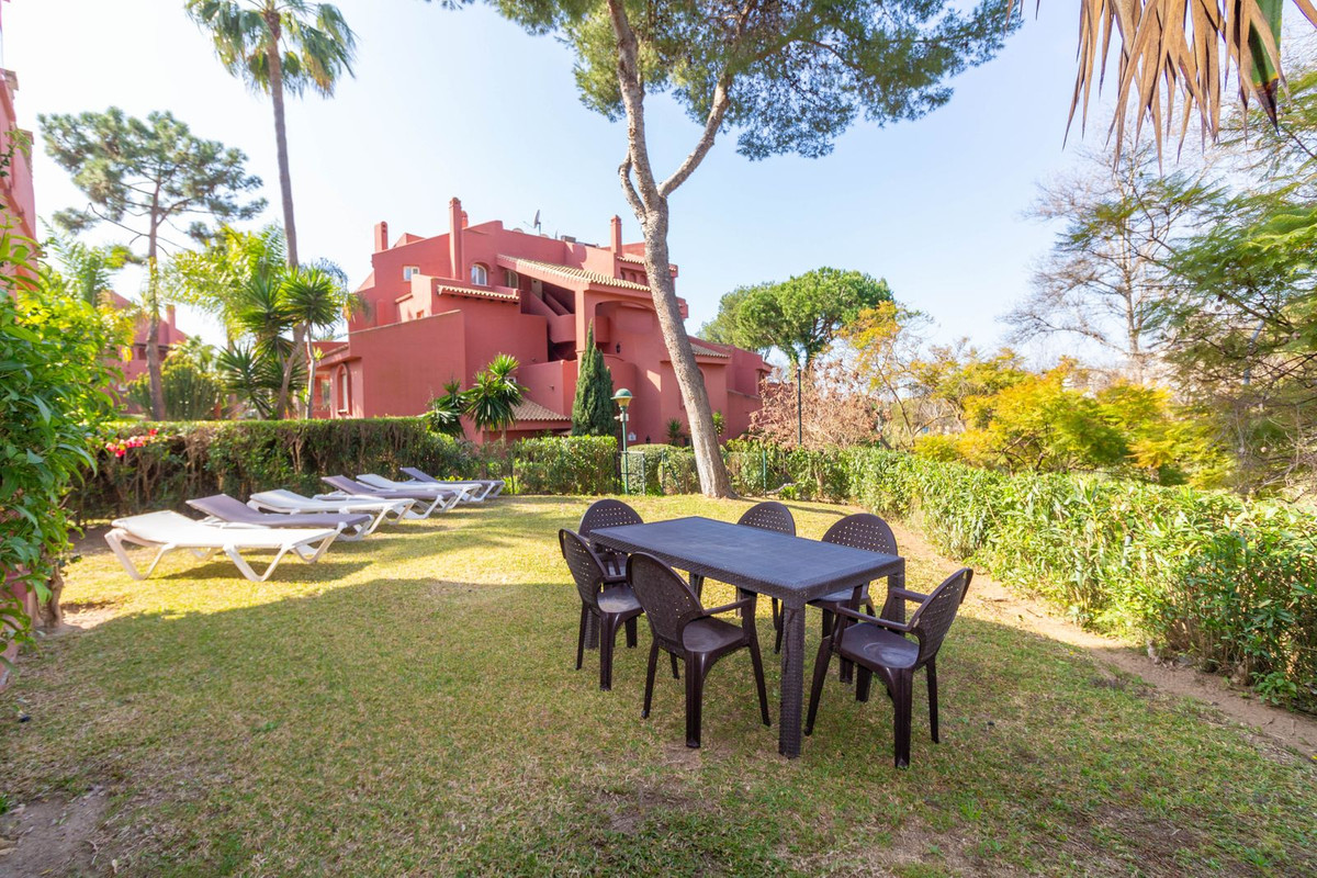 Apartment, Elviria