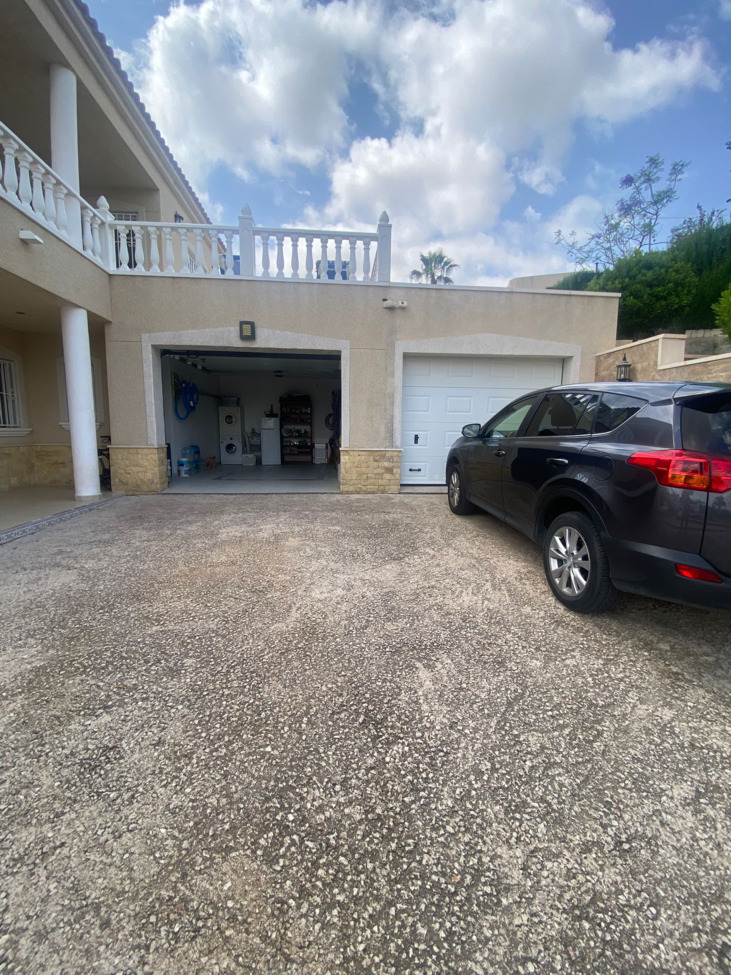 Villa, Lomas De La Juliana