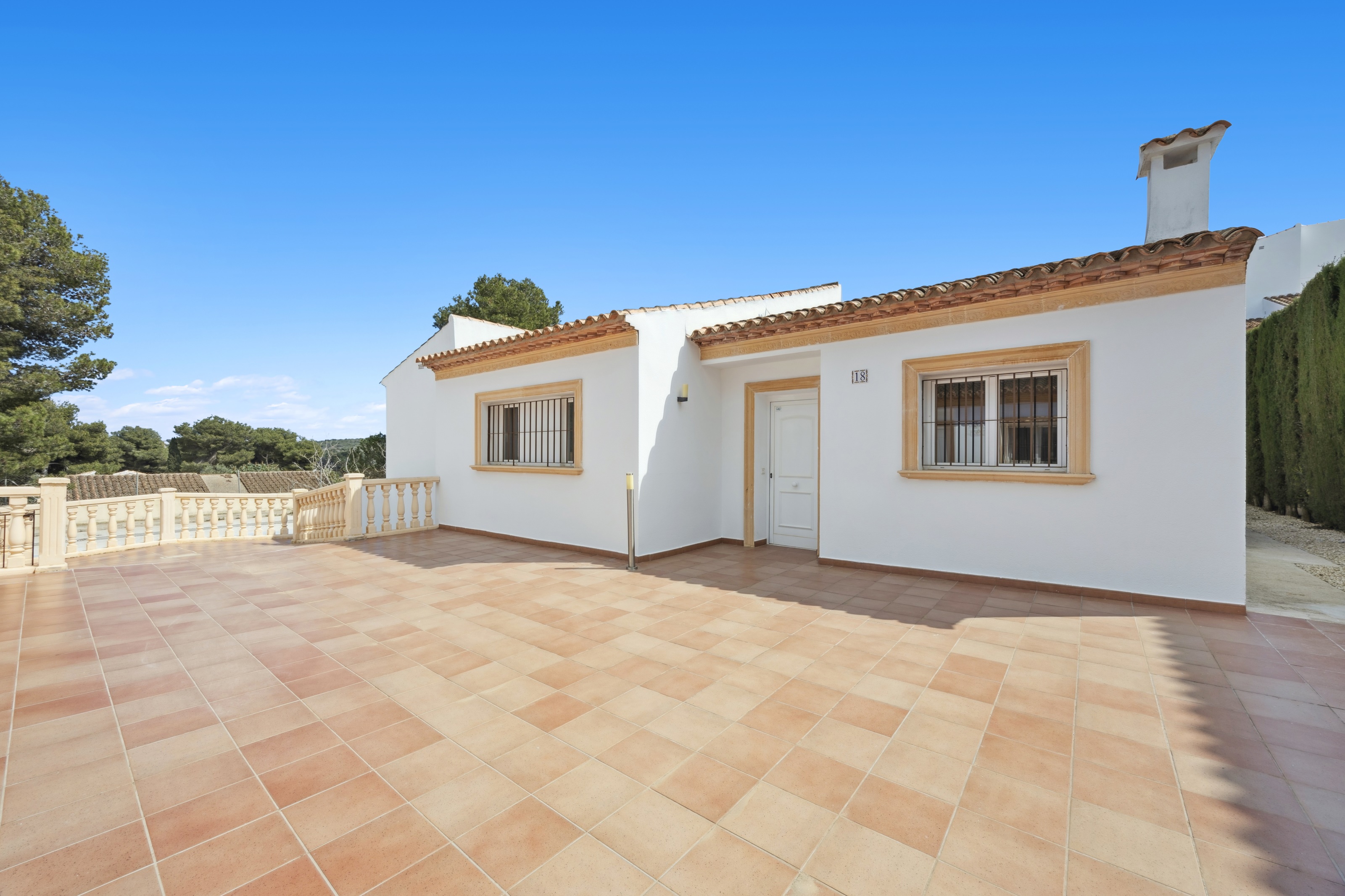 Villa, La Granadella  - Costa Nova