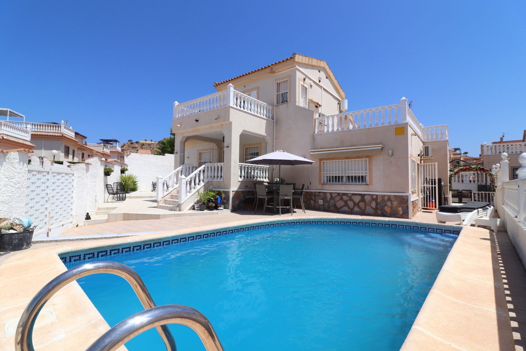 Villa, Benimar I