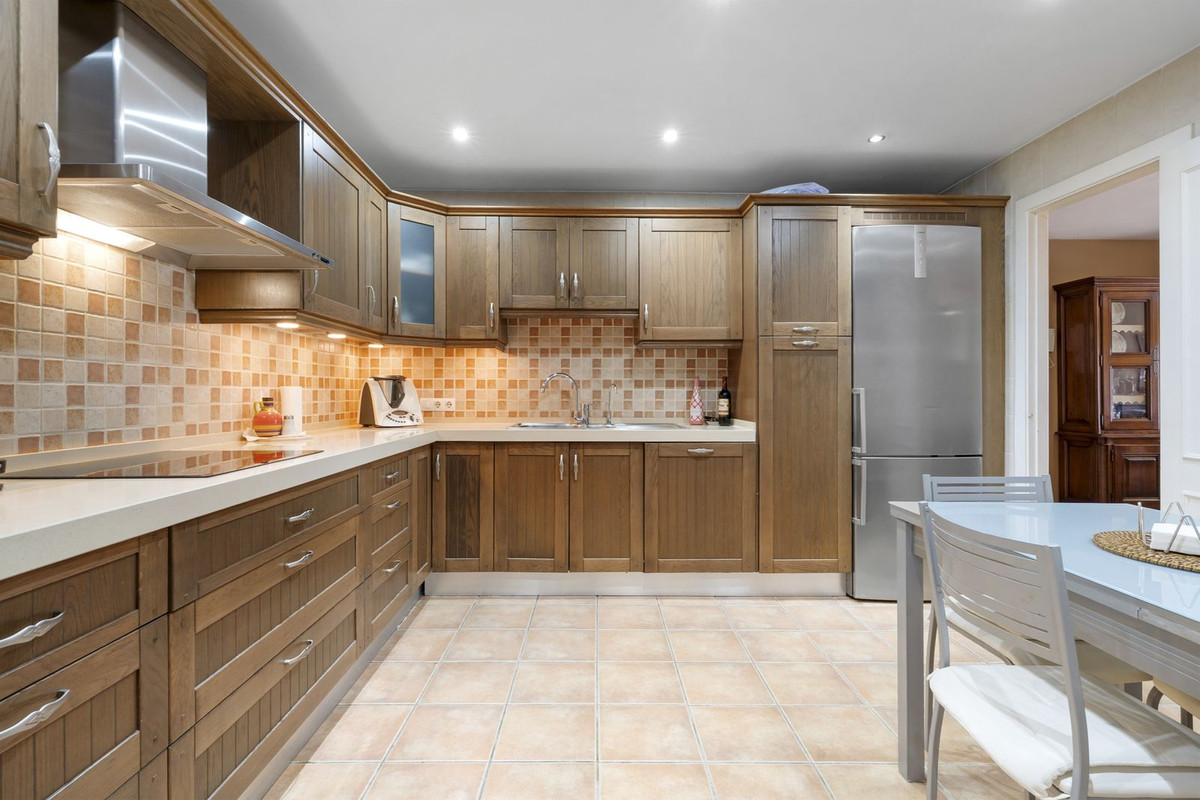 Apartment, Nueva Andalucía
