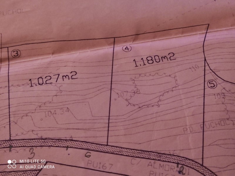Plot / Land, Puerto