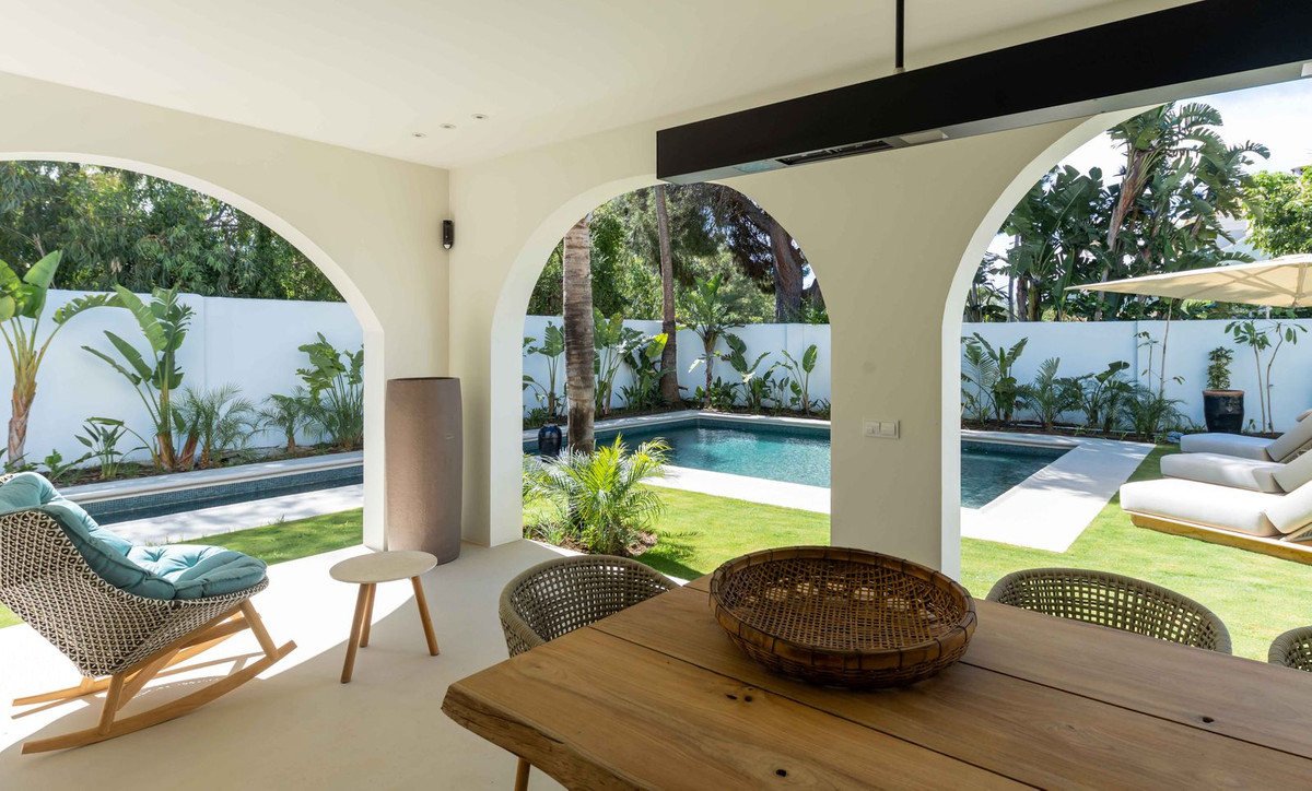 Villa, Guadalmina Baja