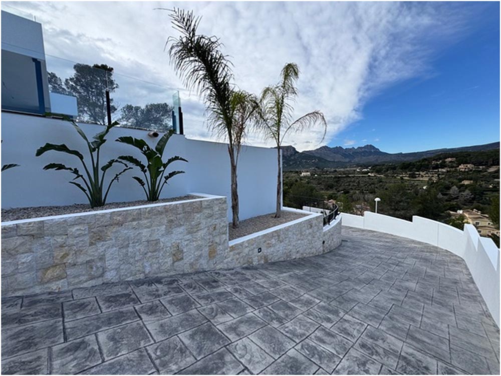 Villa, Empedrola