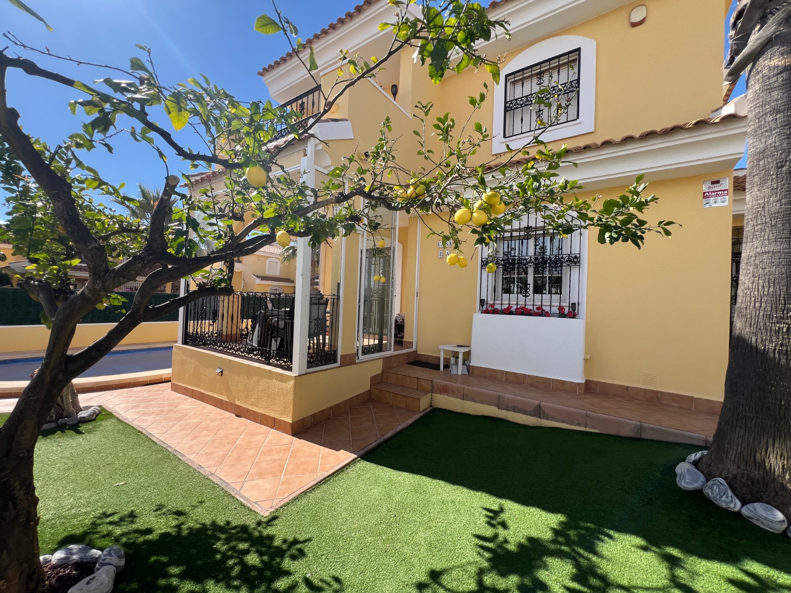 Villa, Los Dolses